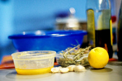 Чеснок и лимон для быстрого избавления от родинок
